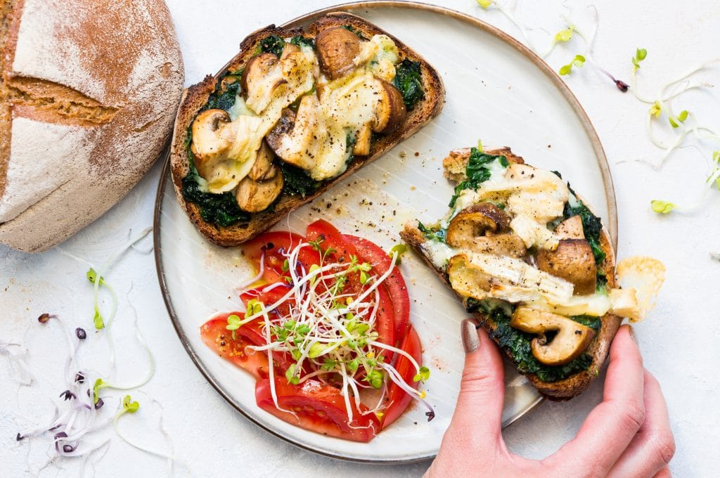 Spinach, Mushroom and Cheese Toasts