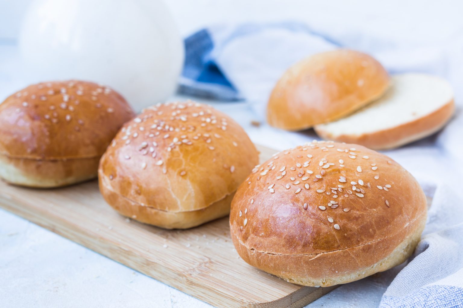 Dinkel Burger Buns / Burgerbrötchen