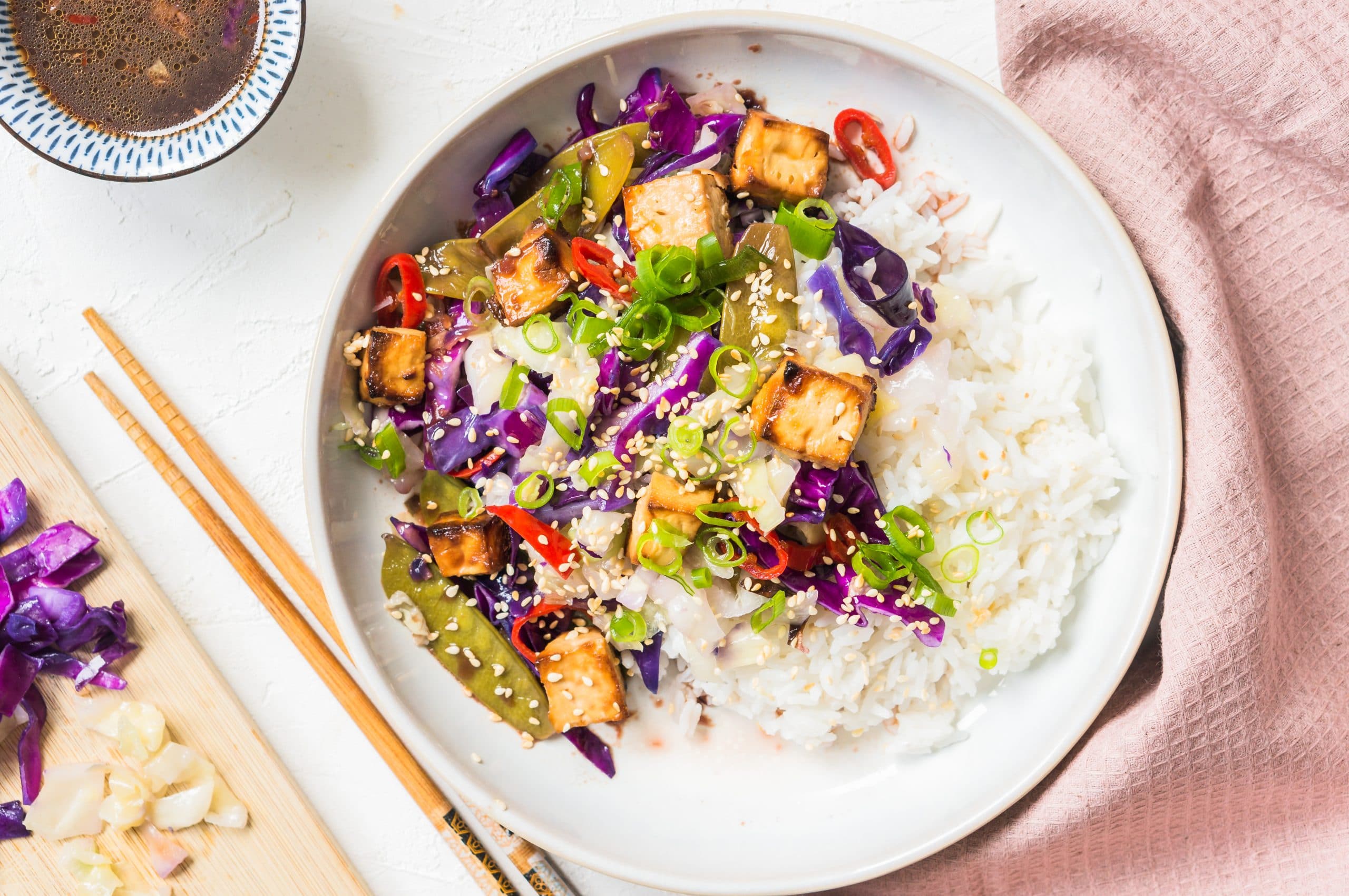 Stir-Fry Pointed Red Cabbage with Grilled Tofu