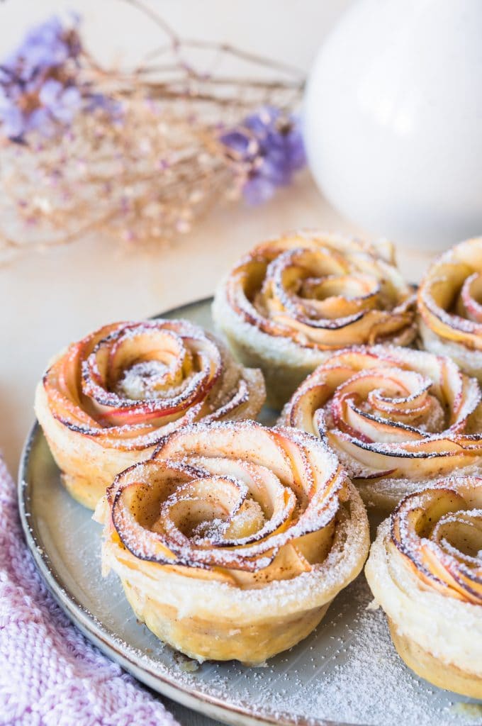 How to make Apple Roses?