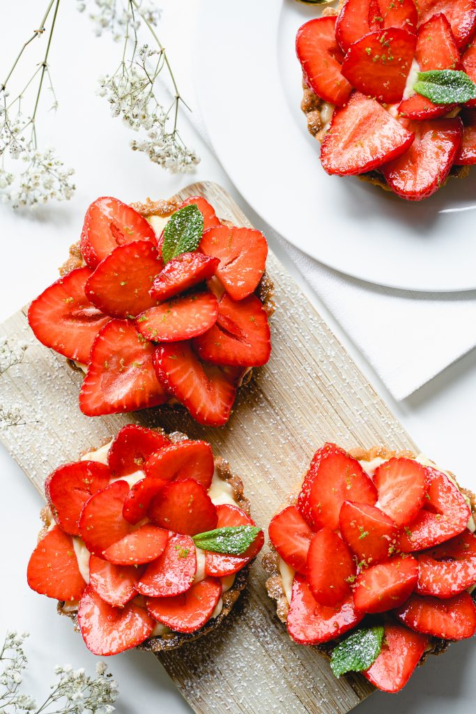 Erdbeer-Törtchen mit Crème Pâtissière