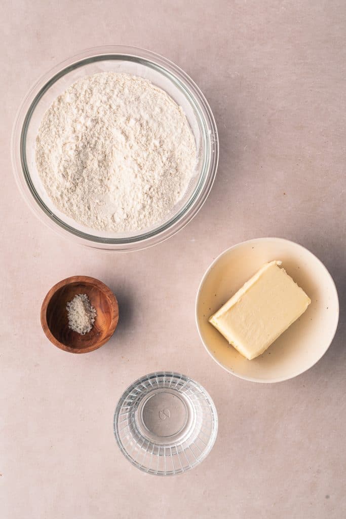 List of ingredients to make a quiche crust.